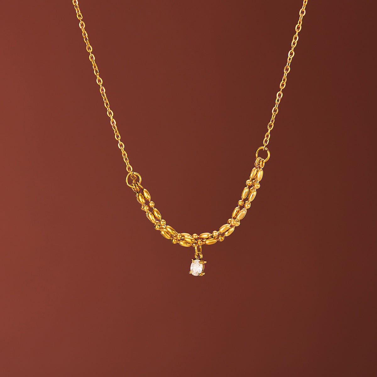 Niche Twisted Cubic Zirconia Necklace