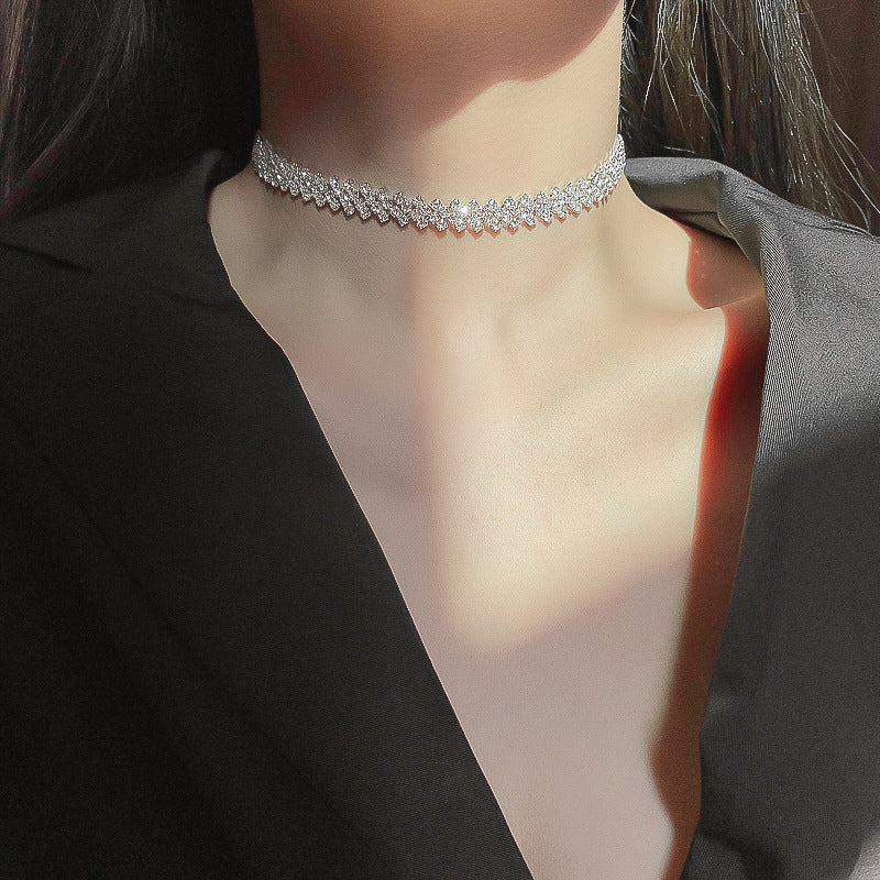Full Diamond Clavicle Necklace