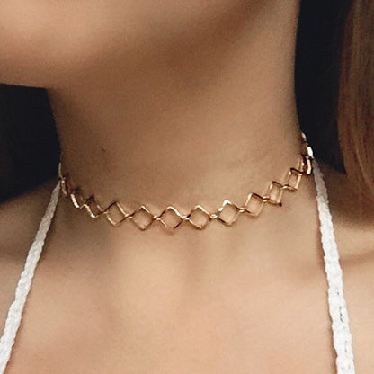 Hollow Clavicle Necklace