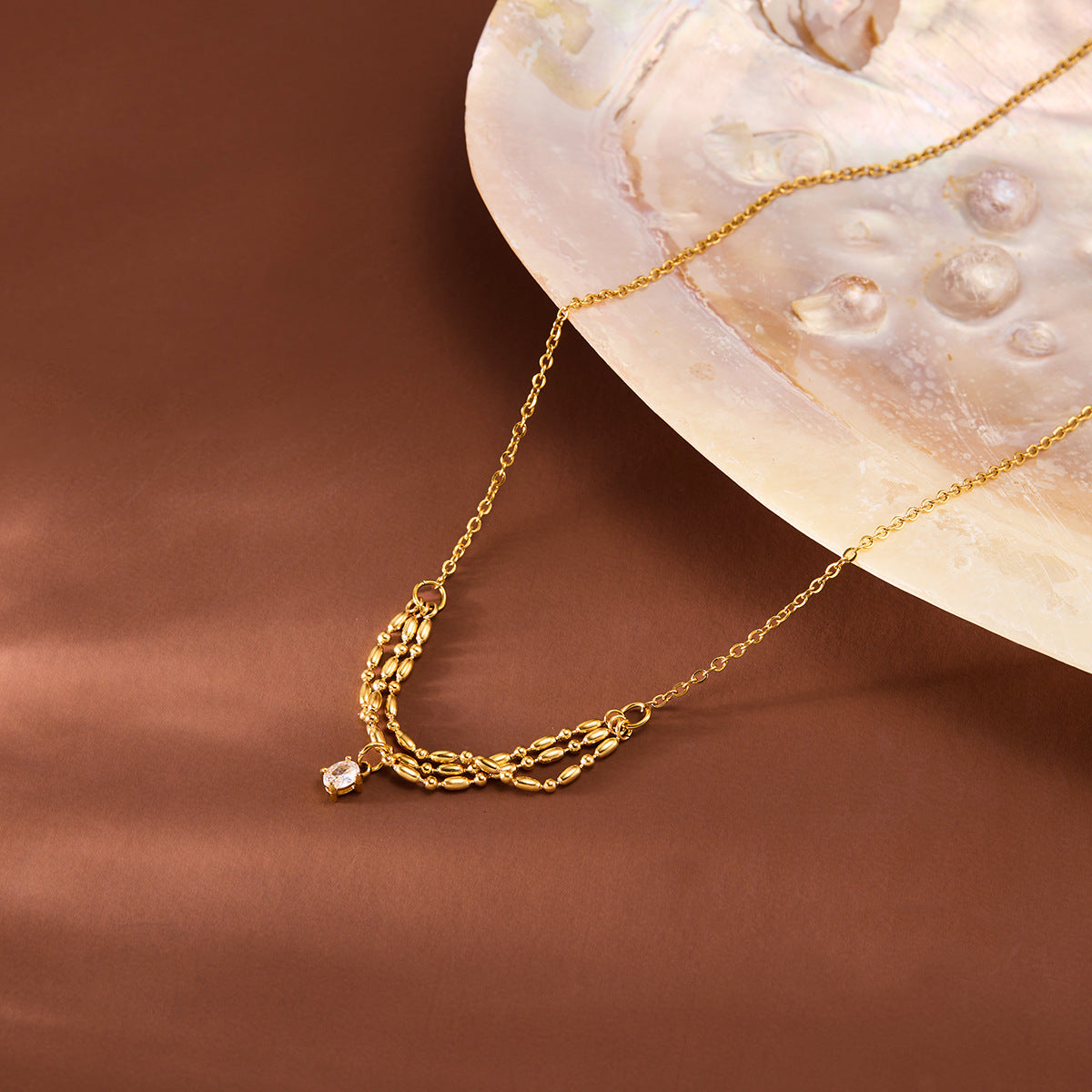 Niche Twisted Cubic Zirconia Necklace