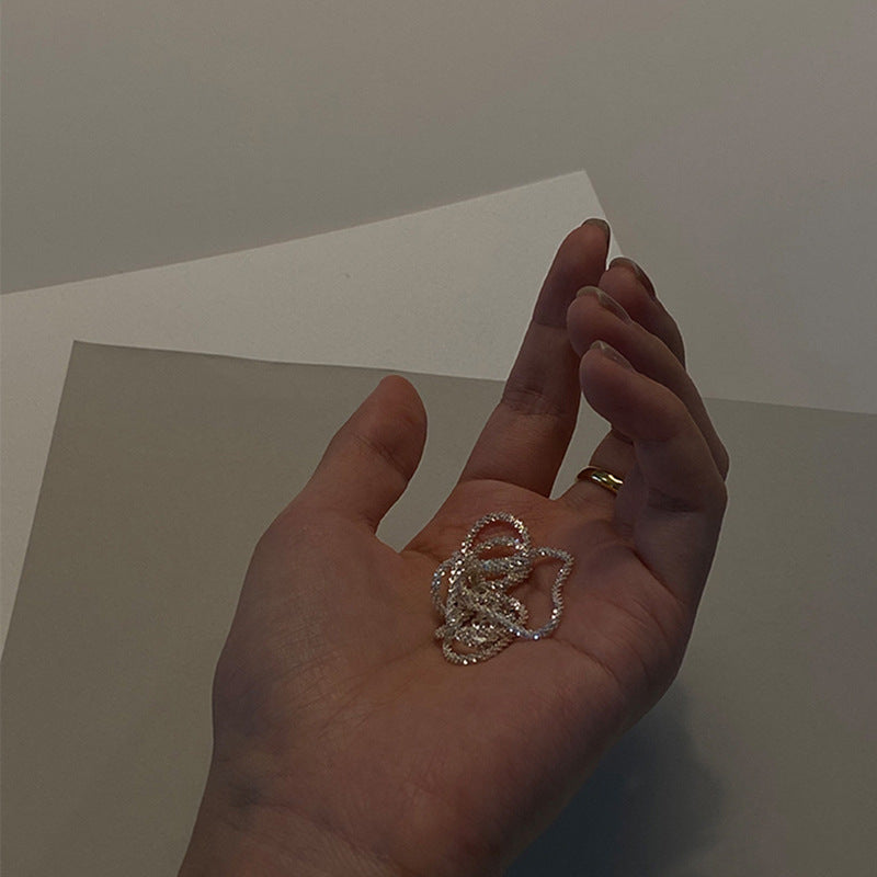 Twisted Shiny Necklace